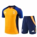 Enfant Juventus FC Ensemble Maillot d'entraînement 2024/25 - Shorts Orange