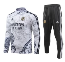 Enfant Real Madrid Survêtement 2023/24 - 1-4 Zip Blanc Enfant Real Madrid Survêtement 2023/24 - 1-4 Zip Blanc