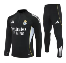 Enfant Real Madrid Survêtement 2025/26 - 1-4 Zip Noir Enfant Real Madrid Survêtement 2025/26 - 1-4 Zip Noir