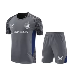 Ensemble Maillot d'entraînement Feyenoord Rotterdam Enfant 2025/26 - Shorts Gris Ensemble Maillot d'entraînement Feyenoord Rotterdam Enfant 2025/26 - Shorts Gris