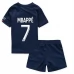 Maillot de Foot Paris Saint-Germain Mbappé 7 Enfant Tenue Domicile 2022/23 Maillot de Foot Paris Saint-Germain Mbappé 7 Enfant Tenue Domicile 2022/23