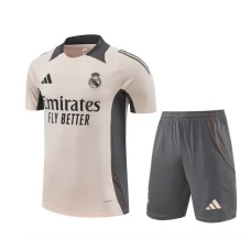 Real Madrid Ensemble Maillot d'entraînement 2024/25 - Shorts Beige