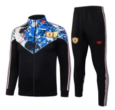 Survêtement(Veste+Pantalon) Manchester United Enfant 2026/27 - Noir Survêtement(Veste+Pantalon) Manchester United Enfant 2026/27 - Noir
