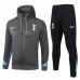 Tottenham Hotspur FC Ensemble Veste d'entraînement 2024/25 - Capuche Gris Tottenham Hotspur FC Ensemble Veste d'entraînement 2024/25 - Capuche Gris